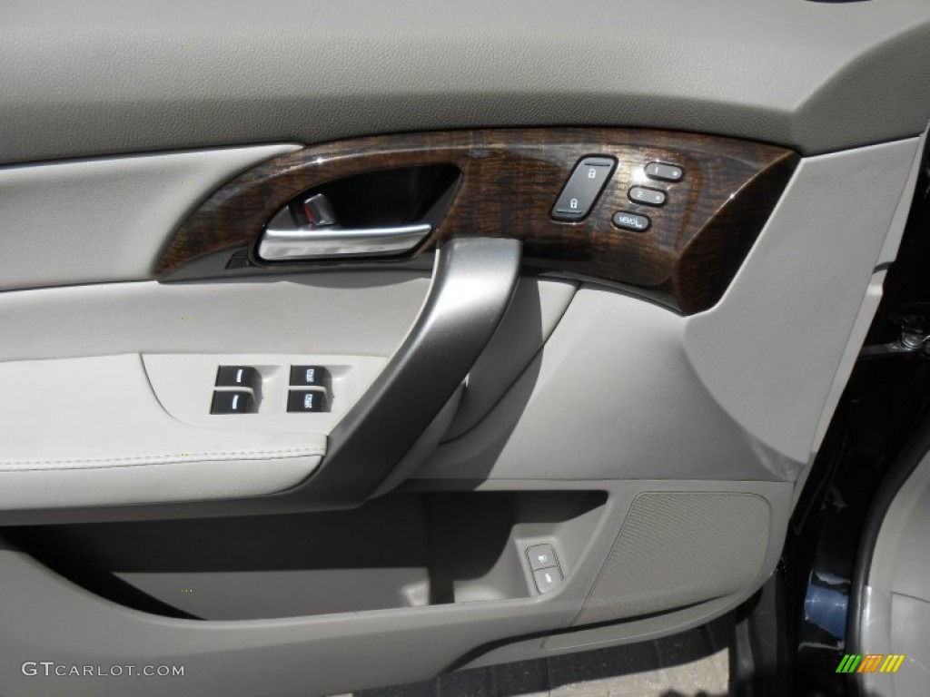 2013 MDX SH-AWD Technology - Crystal Black Pearl / Graystone photo #24