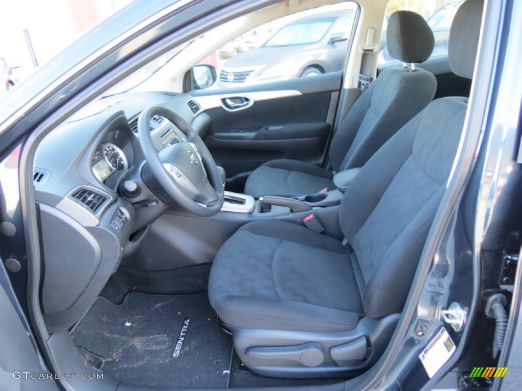 Charcoal Interior 2013 Nissan Sentra SV Photo #74367359
