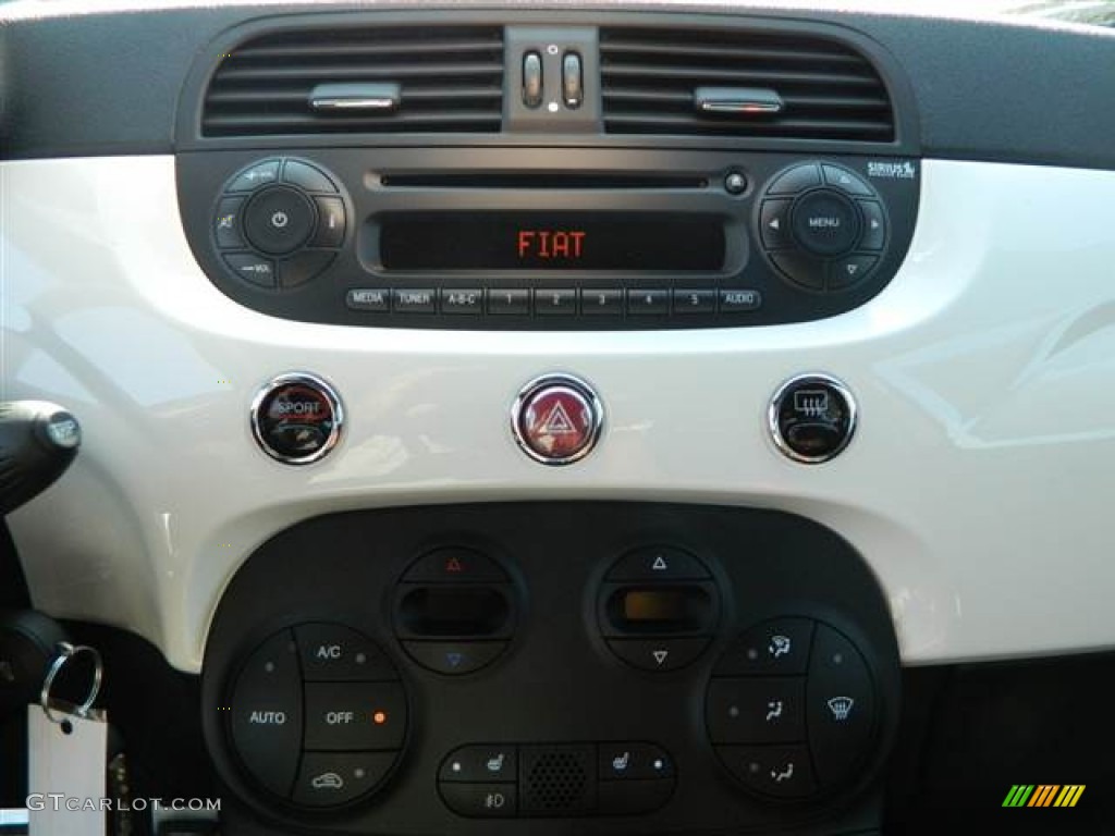 2013 Fiat 500 Abarth Controls Photo #74370736