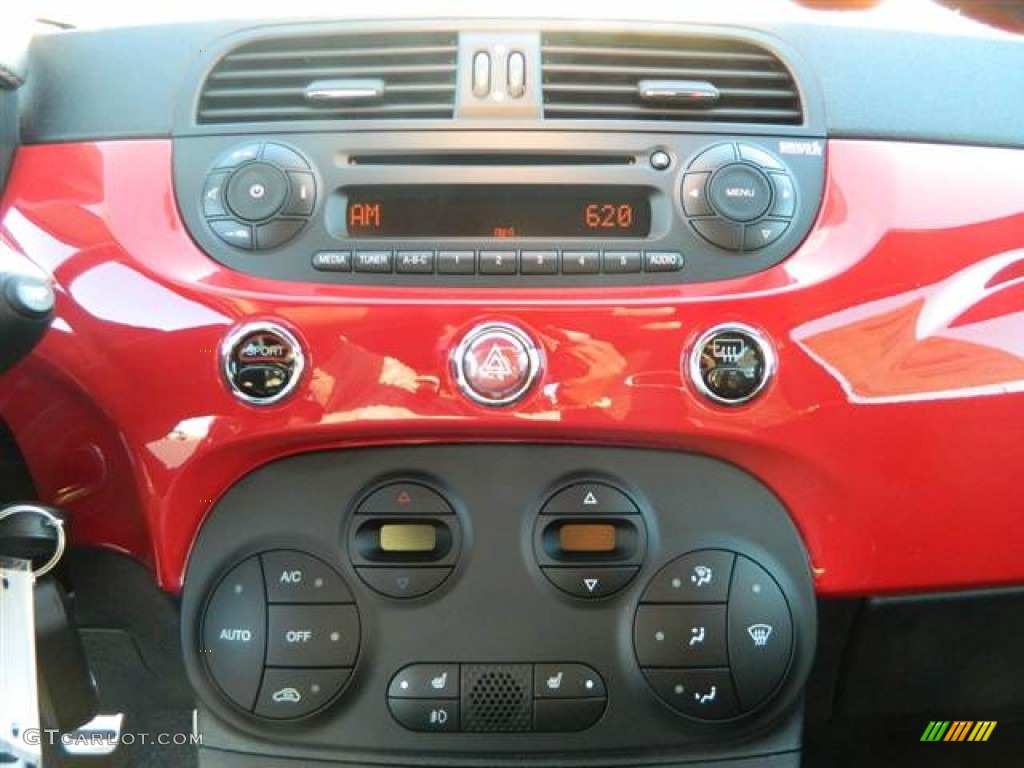 2013 Fiat 500 Abarth Controls Photo #74370937