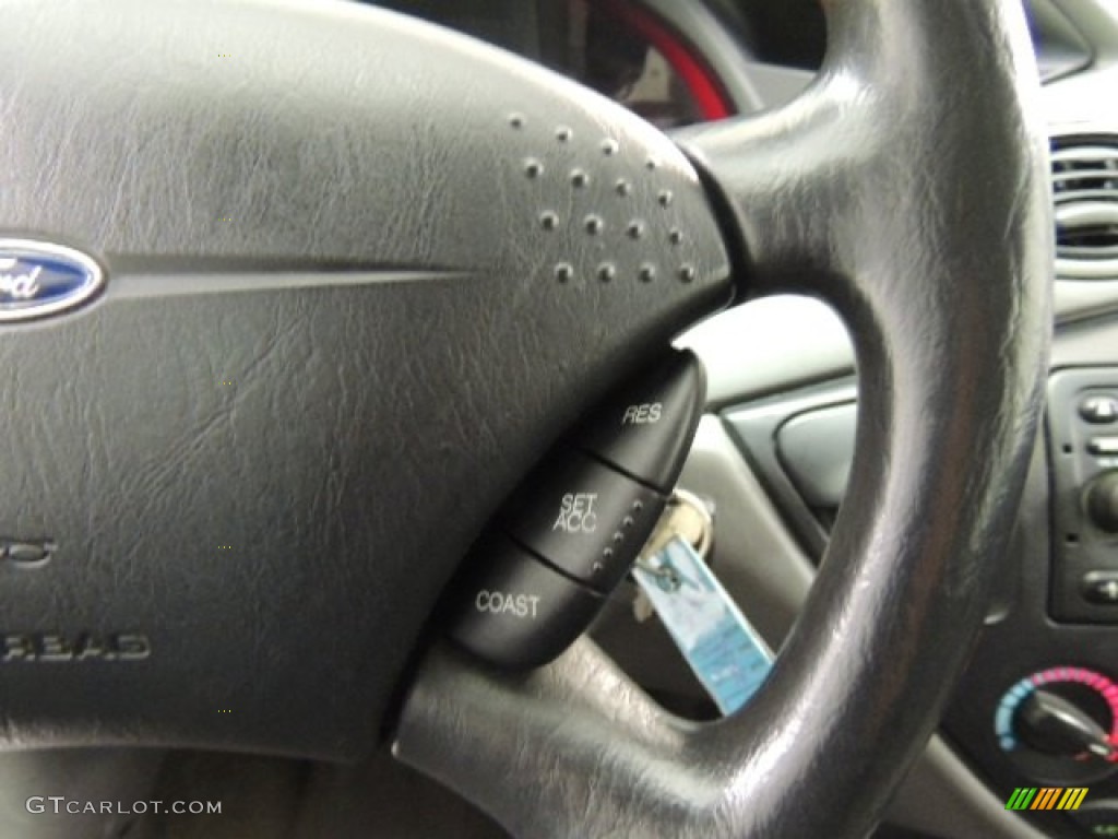 2001 Focus SE Sedan - Rainforest Green Metallic / Medium Graphite Grey photo #23
