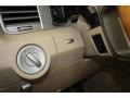Light French Silk Metallic - Navigator Luxury Photo No. 27