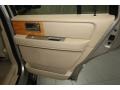 Light French Silk Metallic - Navigator Luxury Photo No. 40