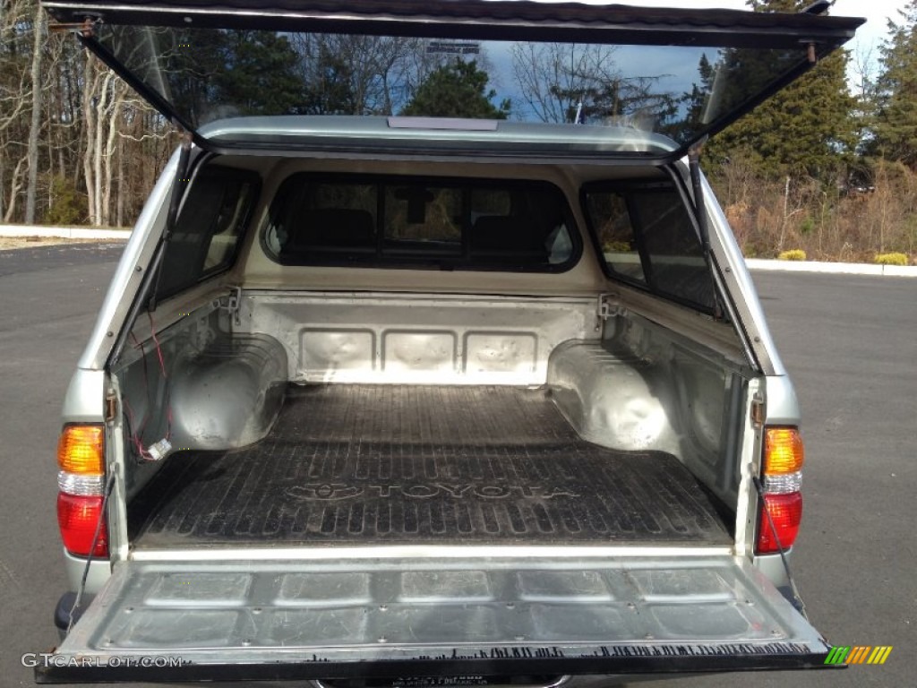 2004 Tacoma V6 TRD Double Cab 4x4 - Lunar Mist Metallic / Charcoal photo #10