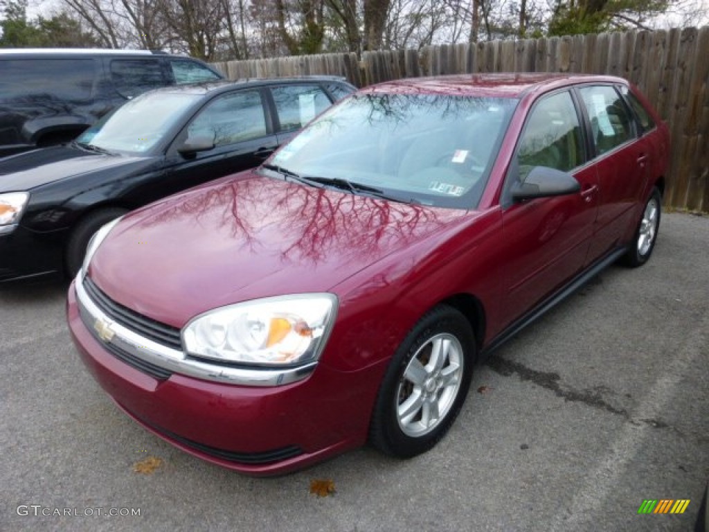 2004 Malibu Maxx LS Wagon - Sport Red Metallic / Neutral photo #3