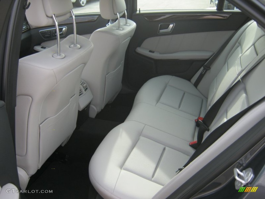 2013 Mercedes-Benz E 350 BlueTEC Sedan Rear Seat Photo #74380048