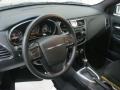 Black - 200 LX Sedan Photo No. 19