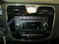 Black - 200 LX Sedan Photo No. 24