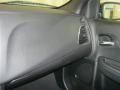 Black - 200 LX Sedan Photo No. 27