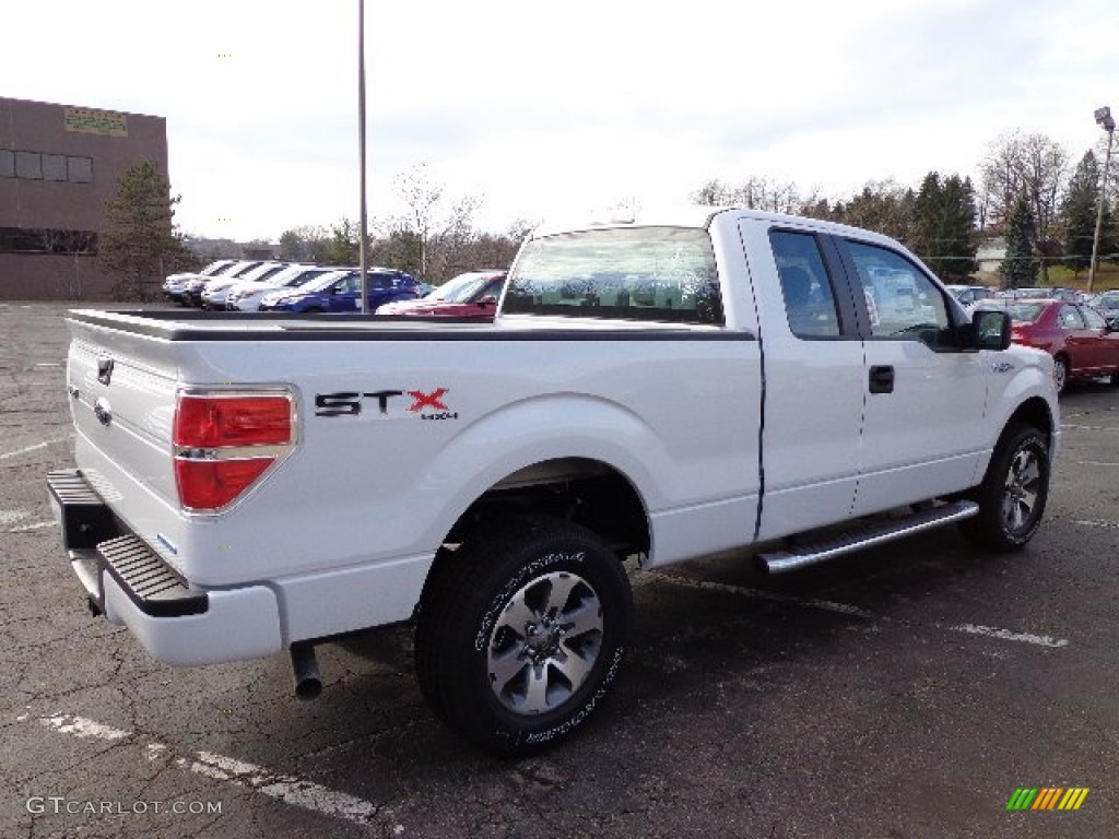 2013 F150 STX SuperCab 4x4 - Oxford White / Steel Gray photo #2