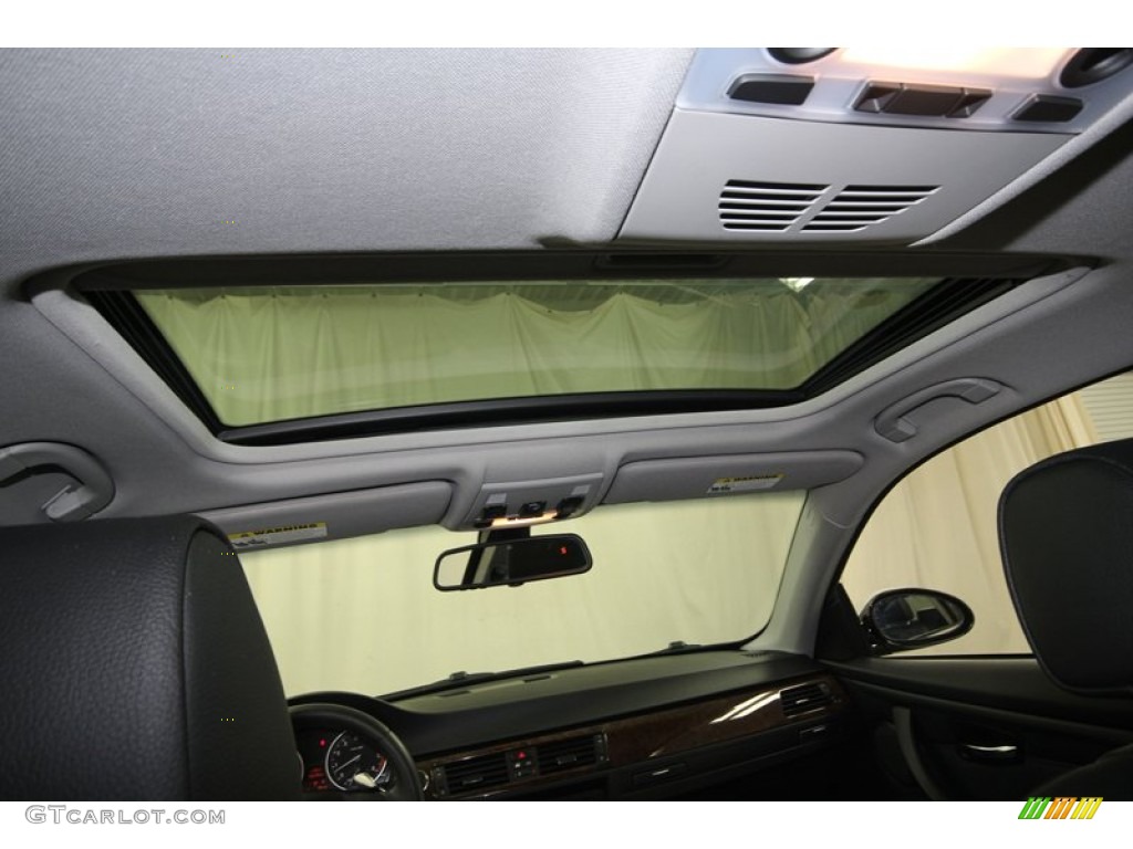 2009 3 Series 335i Coupe - Titanium Silver Metallic / Black photo #27