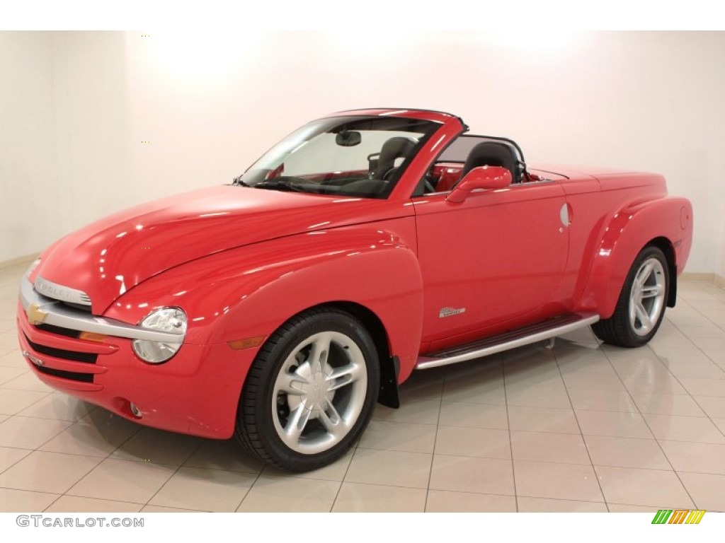Redline Red 2004 Chevrolet SSR Standard SSR Model Exterior Photo #74387176