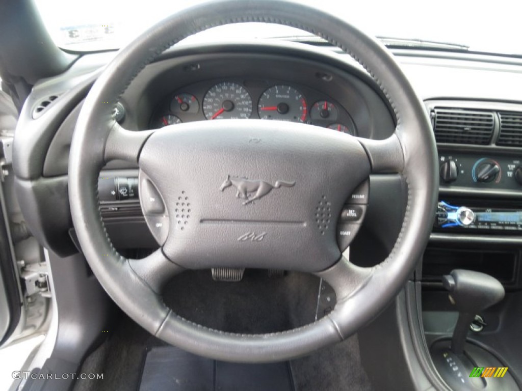 2000 Mustang V6 Convertible - Silver Metallic / Dark Charcoal photo #30