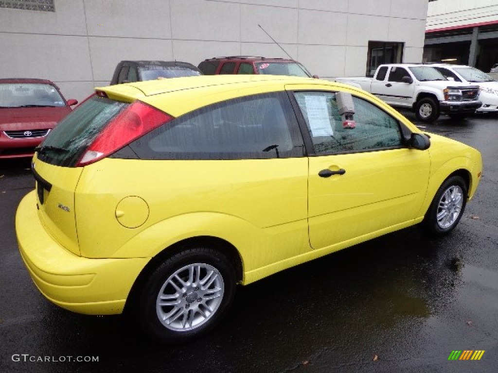 Egg Yolk Yellow 2005 Ford Focus ZX3 SE Coupe Exterior Photo #74388897
