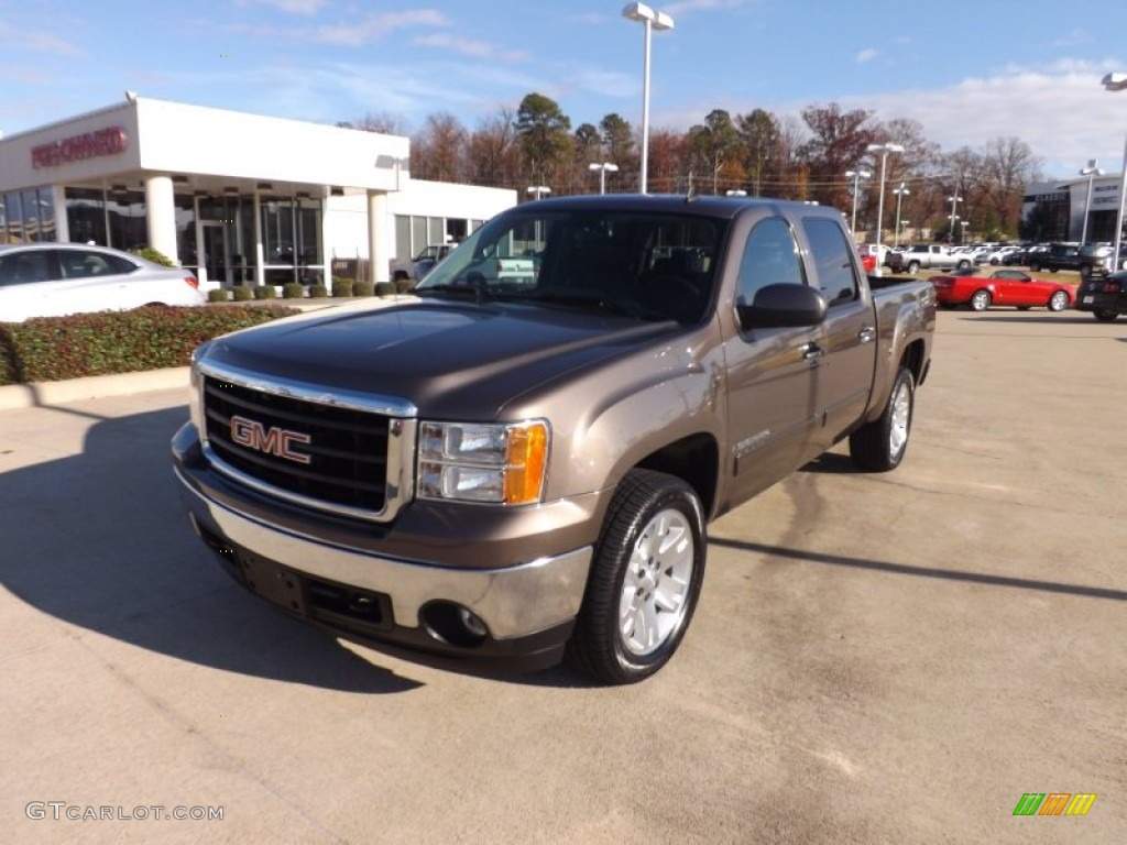 2008 Sierra 1500 SLE Crew Cab - Medium Brown Metallic / Ebony photo #1