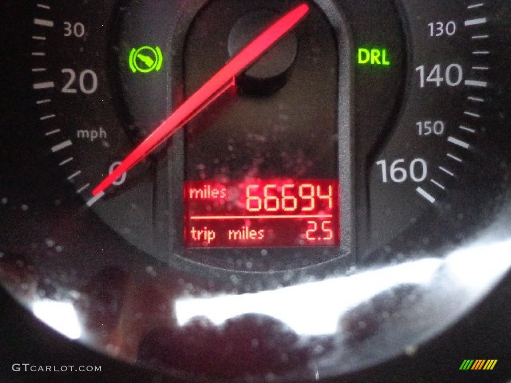 2006 Passat 2.0T Sedan - Mocha Brown / Pure Beige photo #9