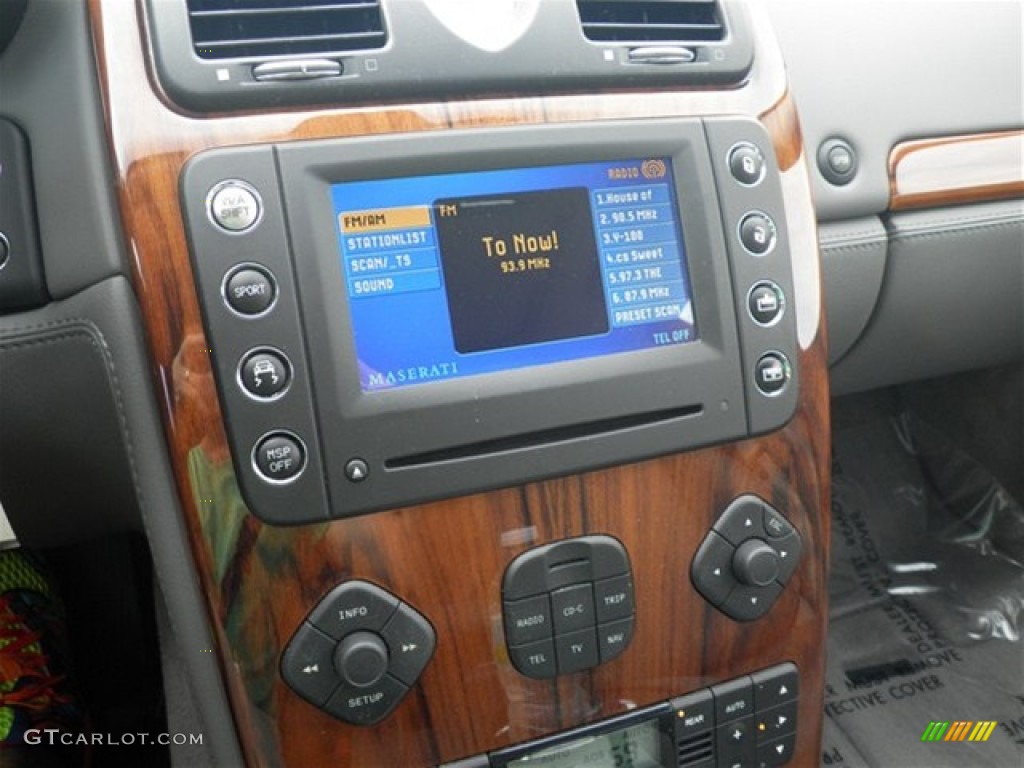 2006 Maserati Quattroporte Sport GT Controls Photo #74390088
