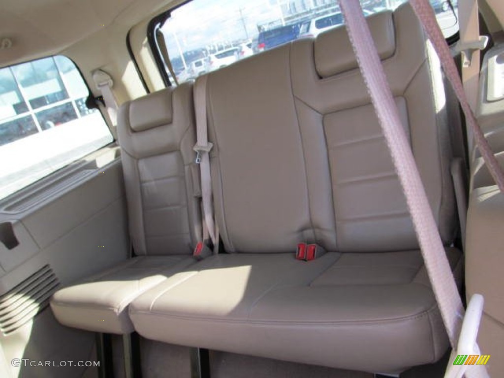 2005 Ford Expedition Limited 4x4 Rear Seat Photo #74390878