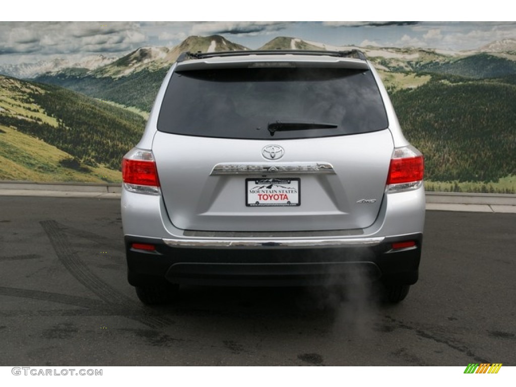 2013 Highlander SE 4WD - Classic Silver Metallic / Ash photo #4