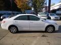 Super White - Camry LE Photo No. 12