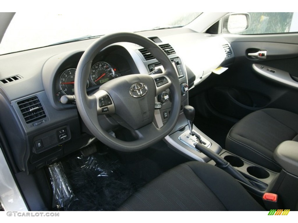 2013 Corolla S - Classic Silver Metallic / Dark Charcoal photo #5