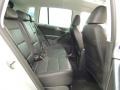 Candy White - Tiguan SE Photo No. 11