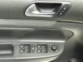 Black Uni - Jetta SE Sedan Photo No. 15
