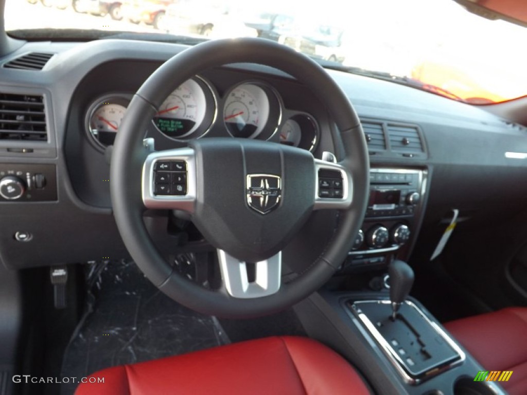 2013 Dodge Challenger Rallye Redline Radar Red/Dark Slate Gray Steering Wheel Photo #74394336