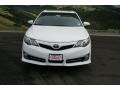 Super White - Camry SE Photo No. 3