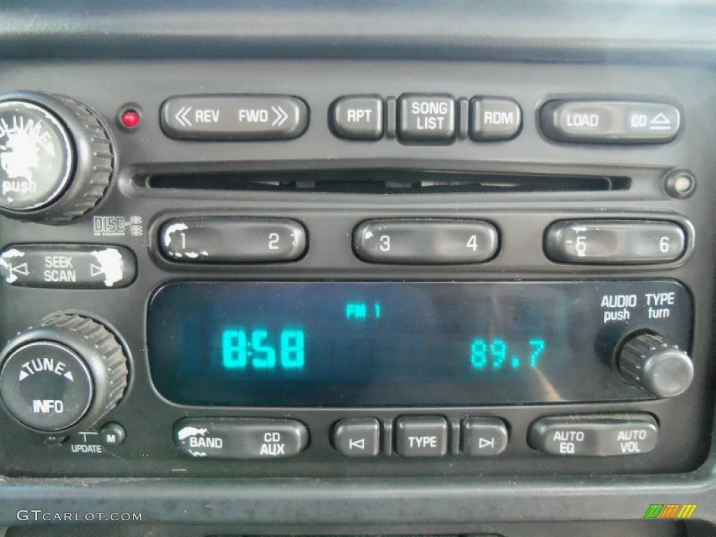2005 Silverado 2500HD LT Crew Cab 4x4 - Sport Red Metallic / Dark Charcoal photo #20