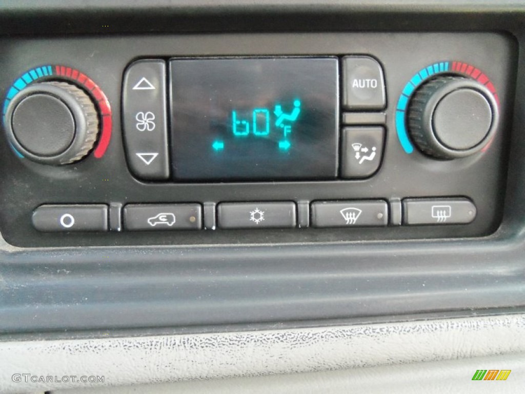 2005 Silverado 2500HD LT Crew Cab 4x4 - Sport Red Metallic / Dark Charcoal photo #21