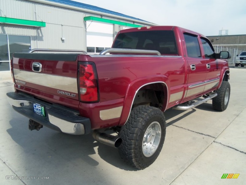 2005 Silverado 2500HD LT Crew Cab 4x4 - Sport Red Metallic / Dark Charcoal photo #35