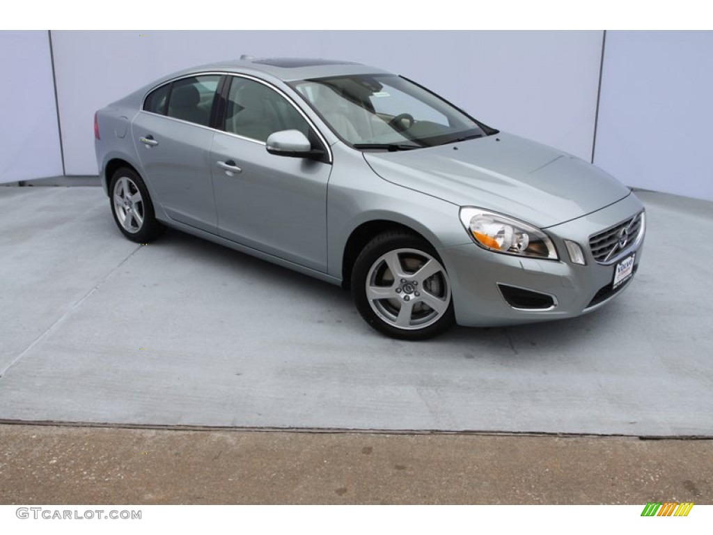 2013 S60 T5 - Electric Silver Metallic / Soft Beige photo #1