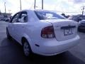 2005 Summit White Chevrolet Aveo LT Sedan  photo #10