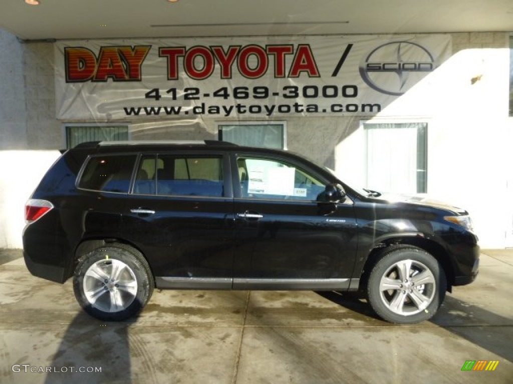 2013 Highlander Limited 4WD - Black / Sand Beige photo #1