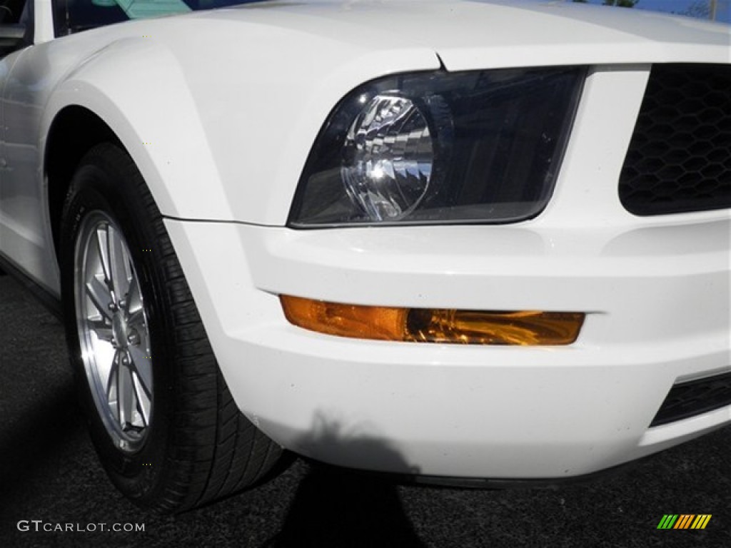 2007 Mustang V6 Deluxe Convertible - Performance White / Roush Black/Grey photo #2