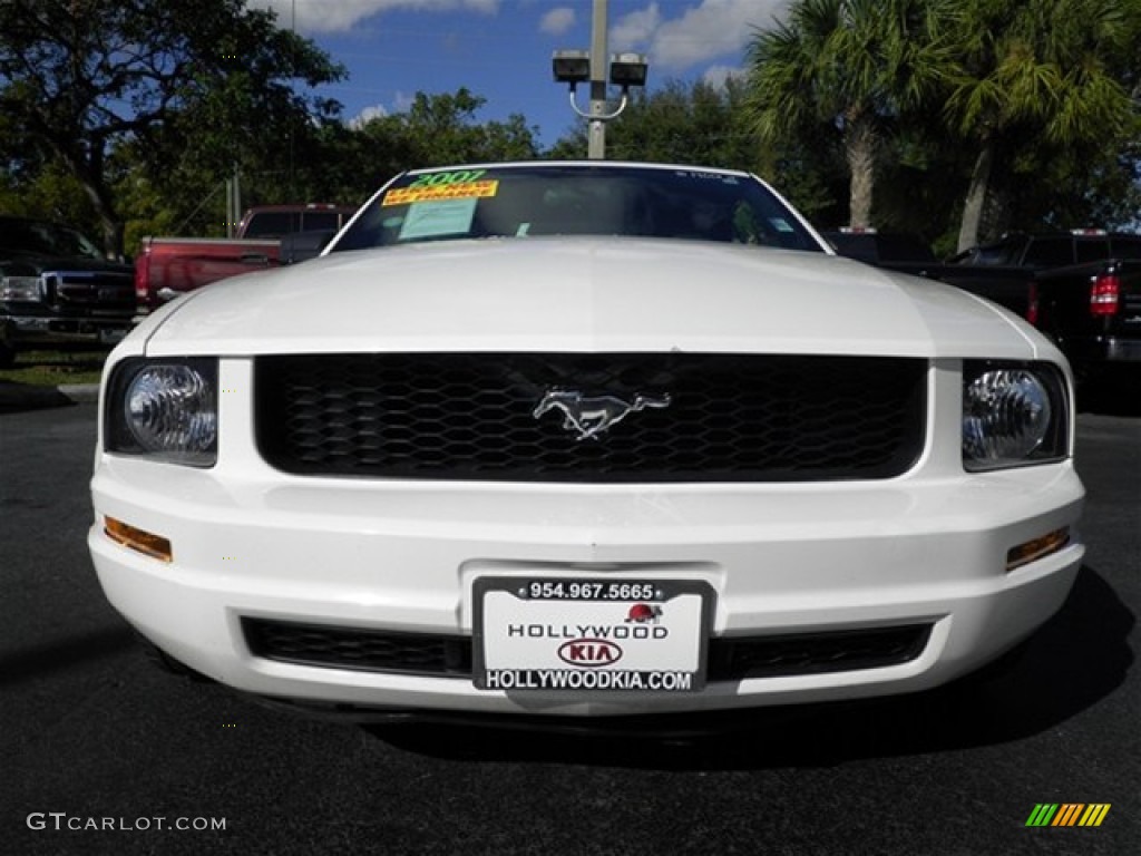 2007 Mustang V6 Deluxe Convertible - Performance White / Roush Black/Grey photo #4