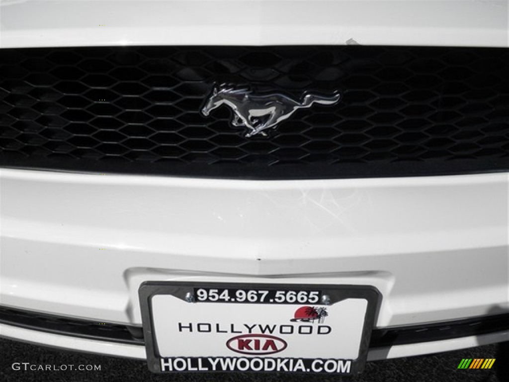 2007 Mustang V6 Deluxe Convertible - Performance White / Roush Black/Grey photo #5