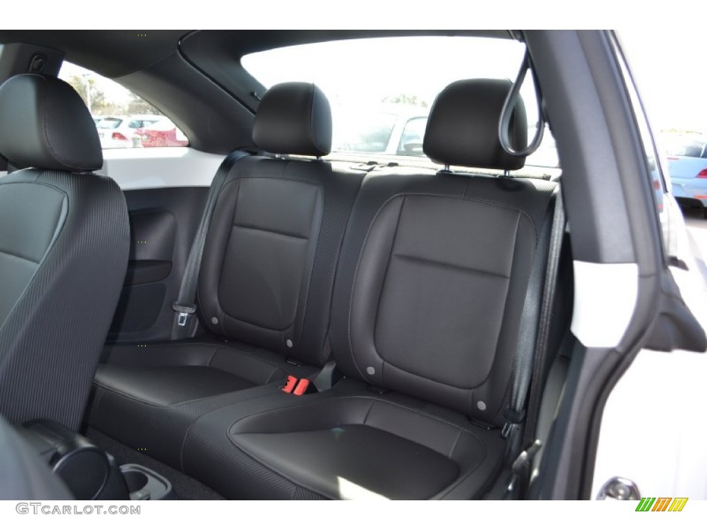 2013 Volkswagen Beetle TDI Rear Seat Photo #74405174