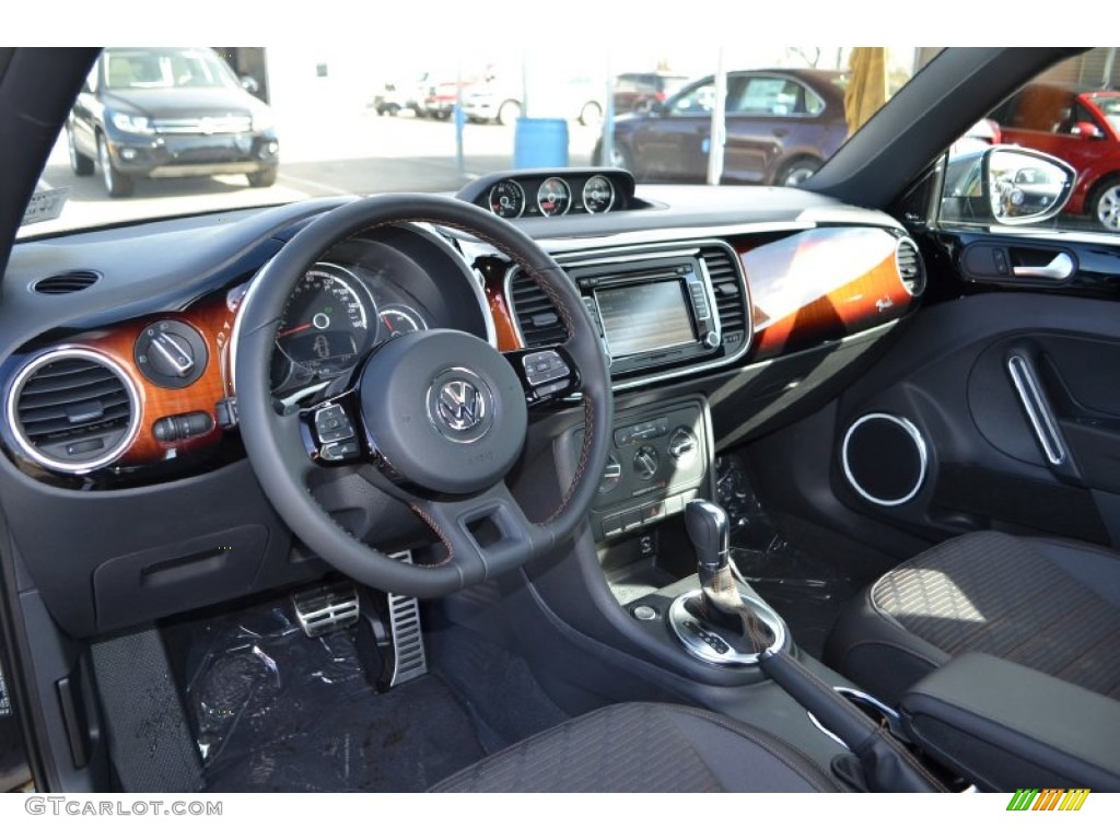 Cheyenne Black Fender Edition Interior 2013 Volkswagen Beetle Turbo Fender Edition Photo #74405884