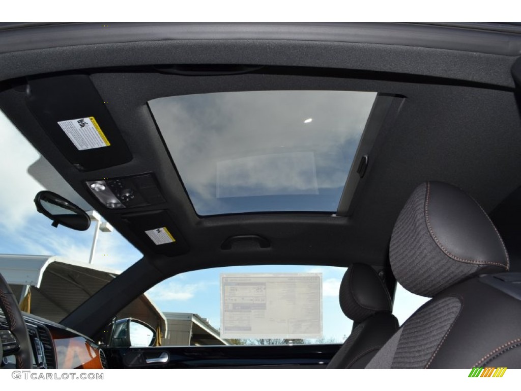 2013 Volkswagen Beetle Turbo Fender Edition Sunroof Photo #74405928