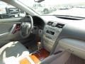 Classic Silver Metallic - Camry LE V6 Photo No. 6