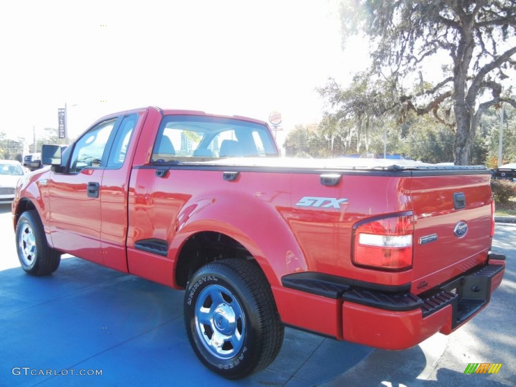 2005 F150 STX Regular Cab Flareside - Bright Red / Medium Flint Grey photo #3