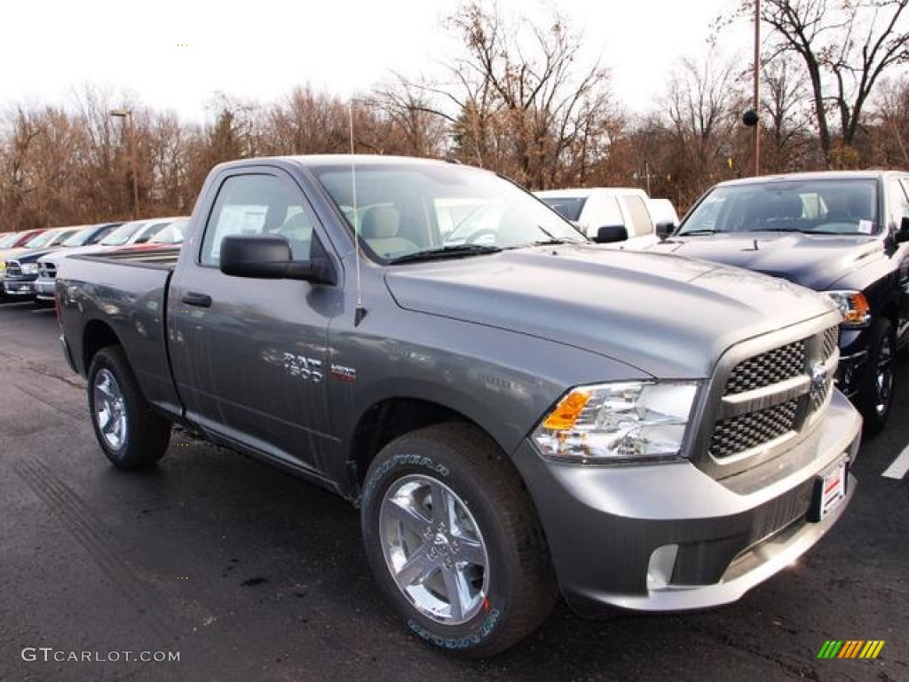 Mineral Gray Metallic 2013 Ram 1500 Express Regular Cab 4x4 Exterior Photo #74407603