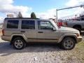 Light Khaki Metallic - Commander 4x4 Photo No. 6