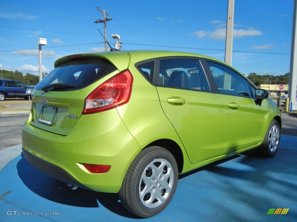 Lime Squeeze 2013 Ford Fiesta SE Hatchback Exterior Photo #74408350