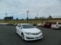 Super White - Camry SE Photo No. 1