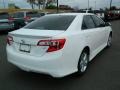 Super White - Camry SE Photo No. 3