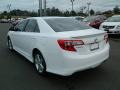 Super White - Camry SE Photo No. 5