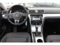 Tungsten Silver Metallic - Passat 2.5L SE Photo No. 14